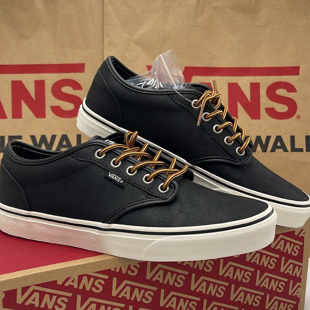 Vans WMNS Black Sneakers Classic Low-Top Design Atwood (Leather)BIck/Mrshmllow - Picture 6 of 16
